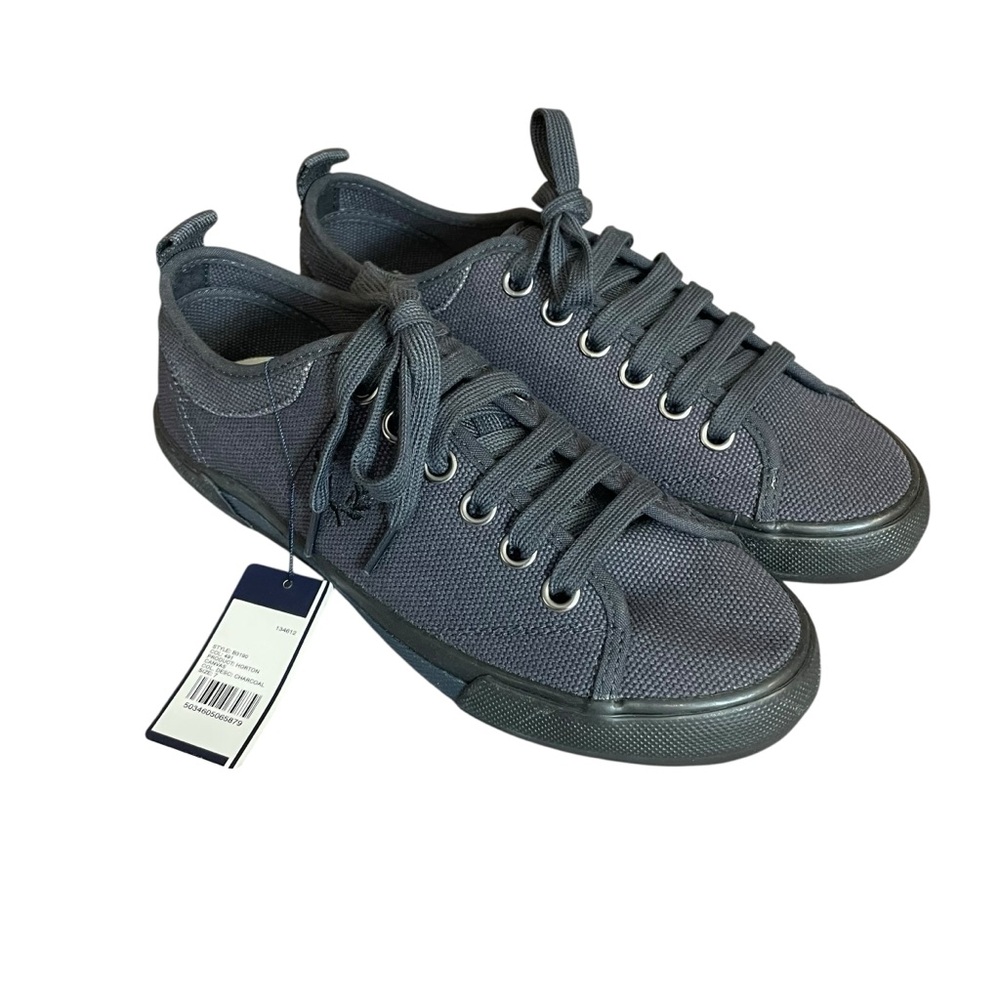 Fred Perry NWT Horton canvas trainers 41. US men’s 8